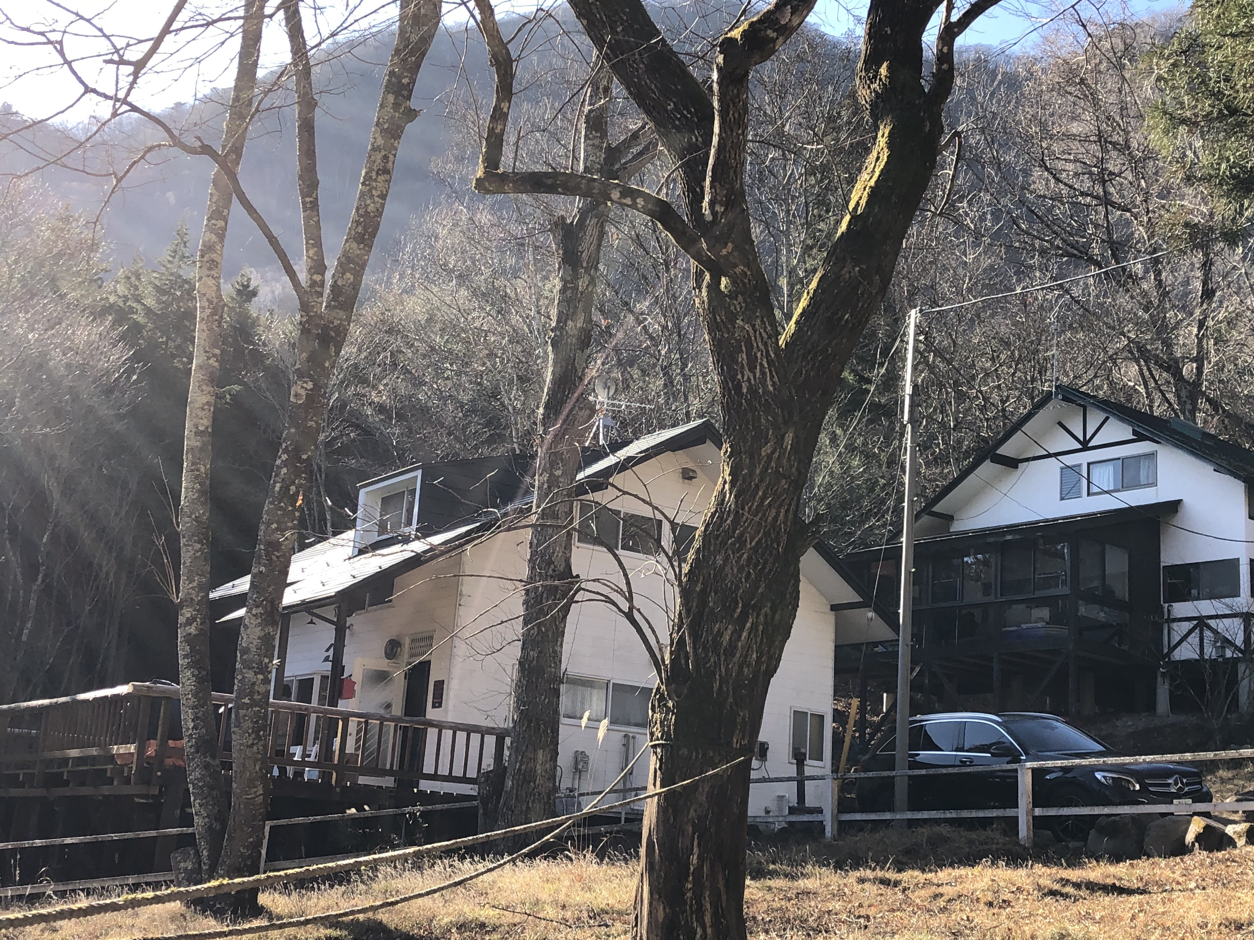 またまた別荘の屋根改修工事 屋根 雨樋 外壁工事の望月建築板金